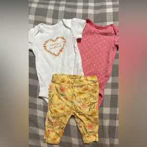 Carters NB set